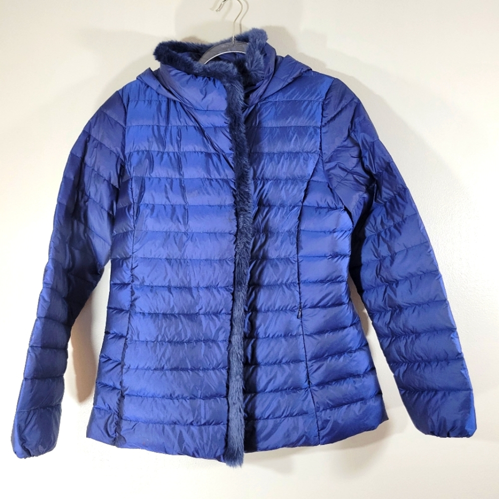 COLE HAAN Signature navy faux fur trimmed Down filled lightweight puffer jacket
